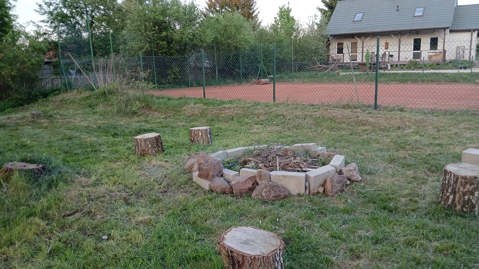 Natura Gór Świętokrzyskich — lasy i ciszy wokół Słonecznego Set